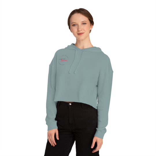 Women’s Cropped Hoodie - "It’s Not That Serious" - Casual Chic Sweatshirt for Everyday Wear